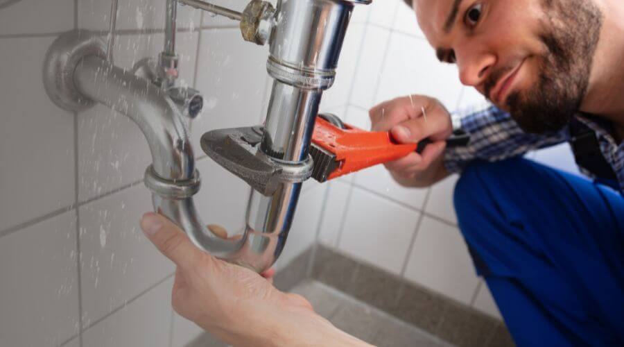 Professional emergency plumbing in McCracken, KS